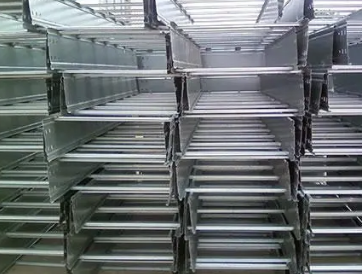 安裝電纜橋架有哪些注意事項(xiàng)？南寧電纜橋架生產(chǎn)廠家揭秘